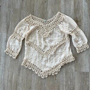 Womens Vivid Collection of NY Beige Crochet Blouse - M